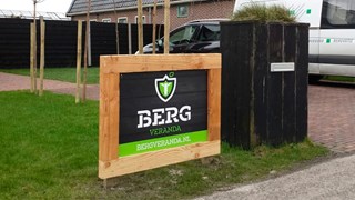 Berg-Veranda-Projectbord-tuin