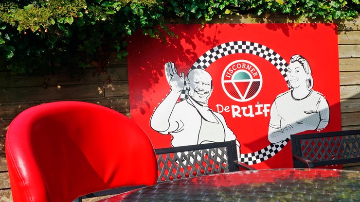 JuRstijl-FDS-Signing-Bord-reclame-Ruif-IJscorner